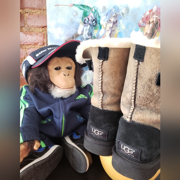 Ugg Boots - Picture 7 of 13